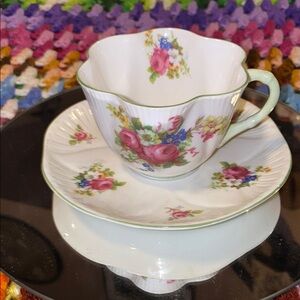 Shellys London White and Pink Coffee & Tea Accessories